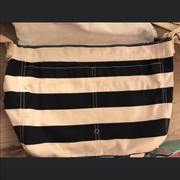 Vintage Hollister bag - Picture 2 of 2